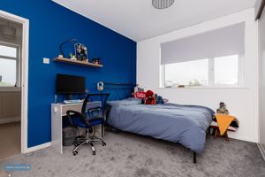 Bedroom- click for photo gallery